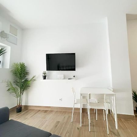 Cerca Del Centro Y Luminoso Apartman Madrid Kültér fotó